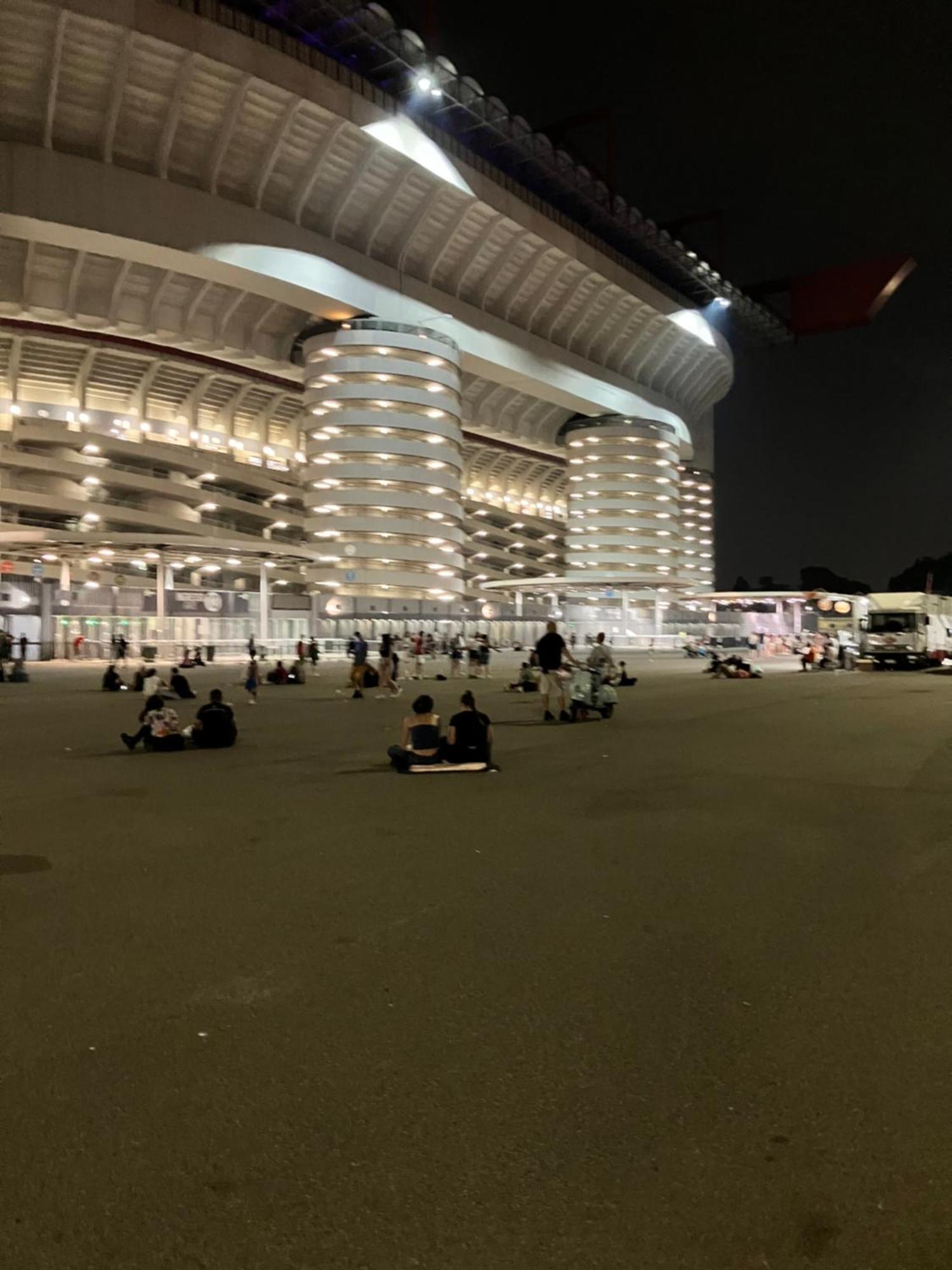 Guest House Sansiro Fiera Milan Bagian luar foto